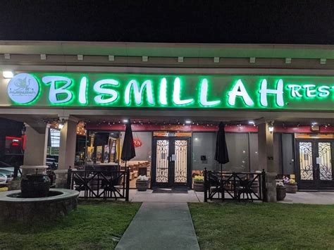 Bismillah cafe restaurant - Conveniently located on NW side of 59 and Hillcroft Street. Ambience: Casual setting good for both families and individuals. Food: This place has a wide variety of appetizers, sandwiches and burgers, offering flavors that are common to South Asians. They also have hunter beef, ten chicken, and vegetarian pizzas that are all unique and taste ... 